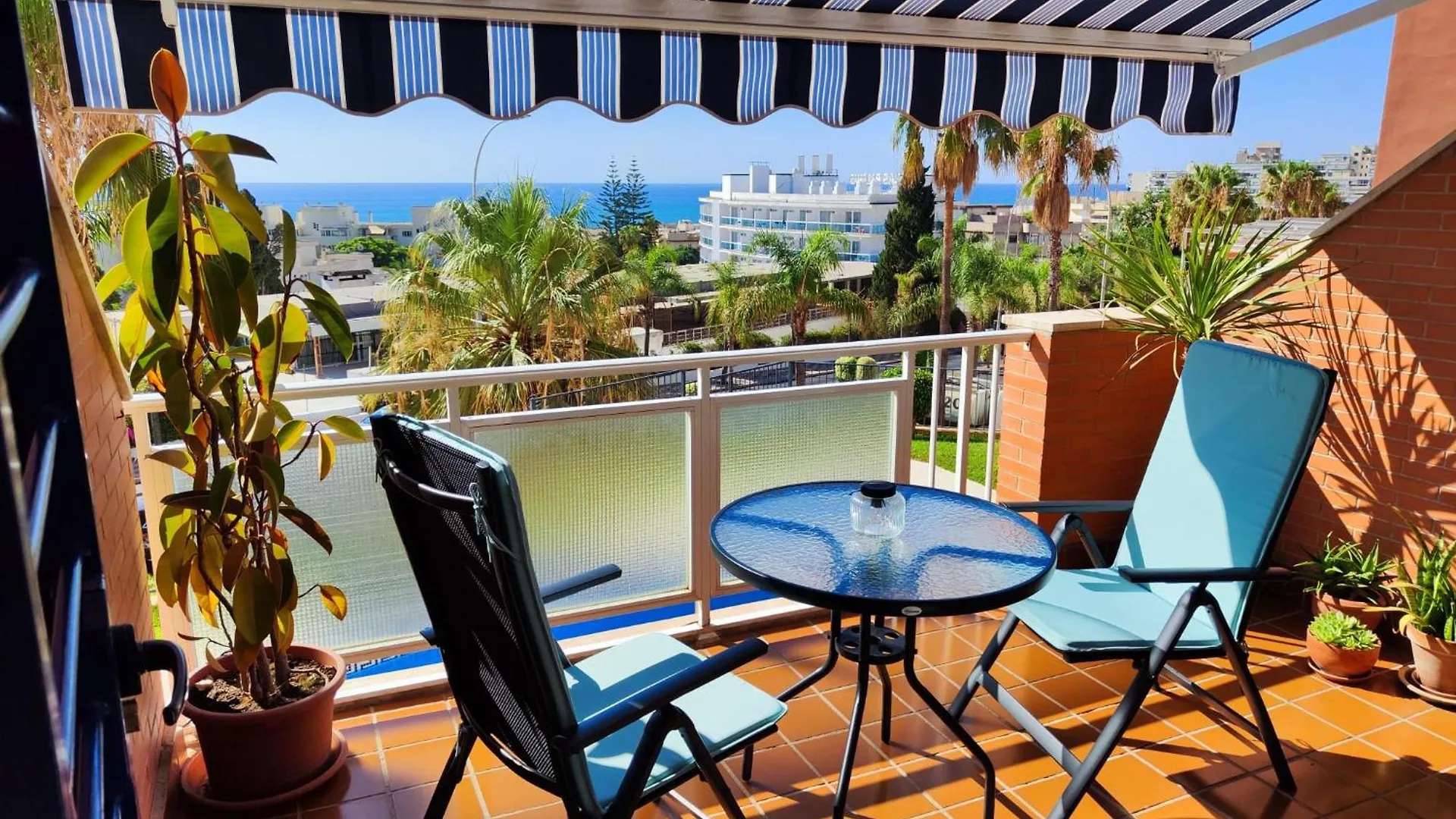 Vista Azul Torremolinos - Carihuela Apartment Spain